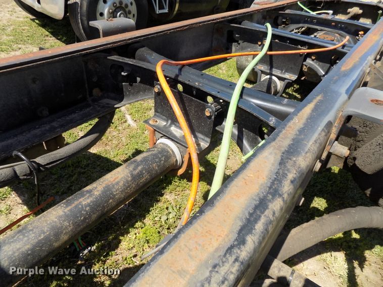 image for item DG2575 International 4700 truck chassis