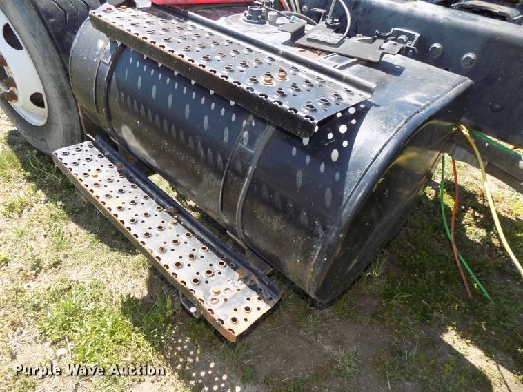 image for item DG2575 International 4700 truck chassis