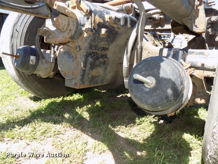 image for item DG2575 International 4700 truck chassis