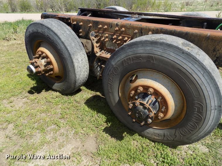 image for item DG2575 International 4700 truck chassis