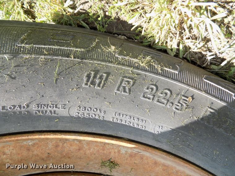 image for item DG2575 International 4700 truck chassis