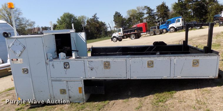 image for item DG2577 Utility bed