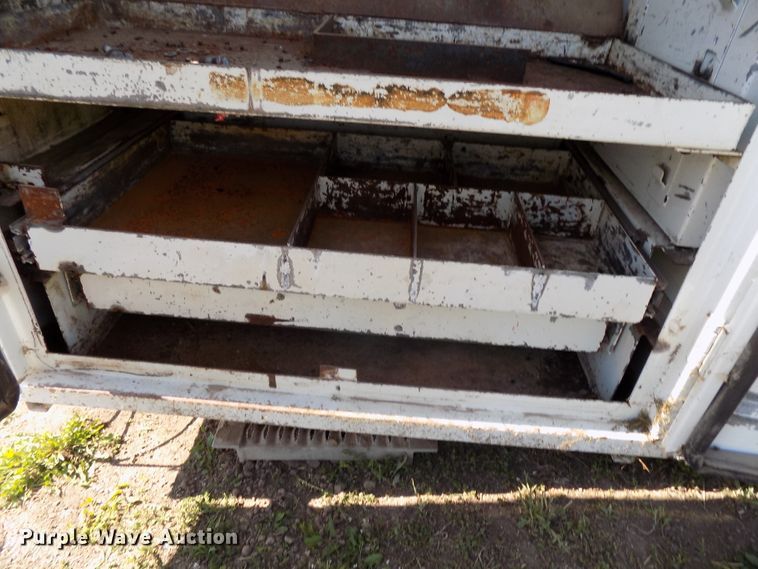 image for item DG2577 Utility bed