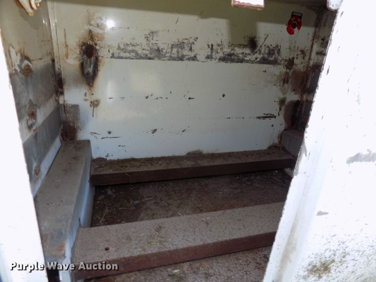 image for item DG2577 Utility bed