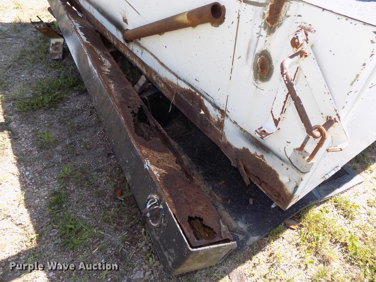 image for item DG2577 Utility bed