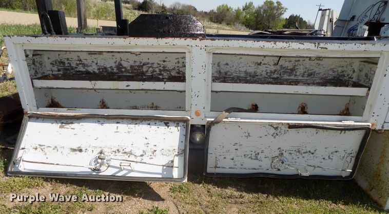 image for item DG2577 Utility bed