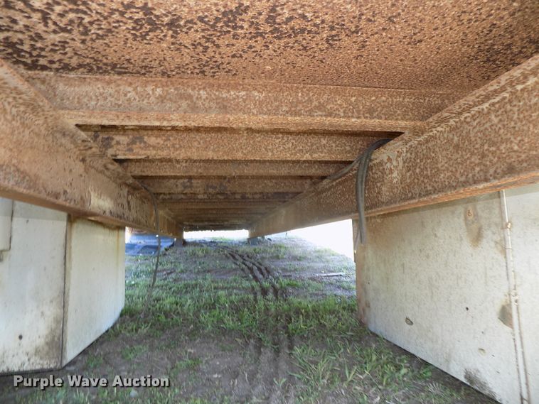 image for item DG2577 Utility bed