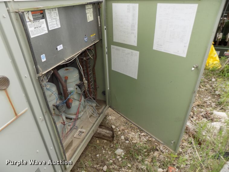 image for item DG2585 2005 Trane YCD241C4LGCA roof top air conditioner