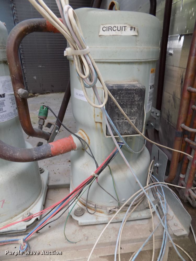 image for item DG2585 2005 Trane YCD241C4LGCA roof top air conditioner