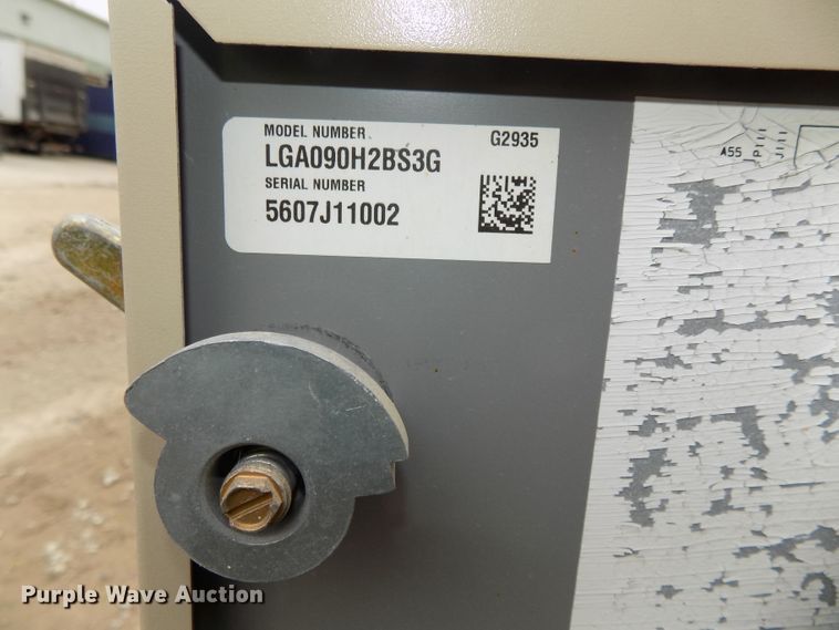 image for item DG2586 Lennox Humiditrol LGA090H2BS3G roof top air conditioner