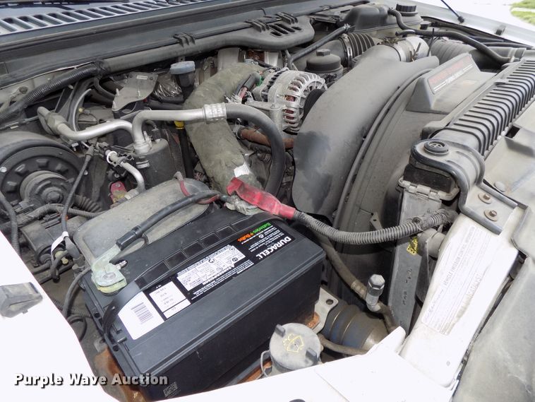 image for item DG2589 2003 Ford F250 Super Duty  utility bed pickup truck