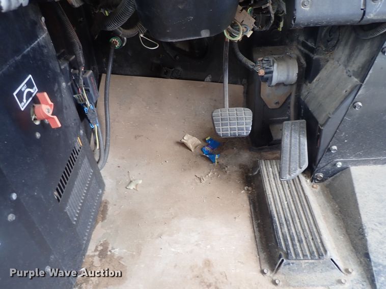 image for item DG3050 2003 Blue Bird B7 school bus