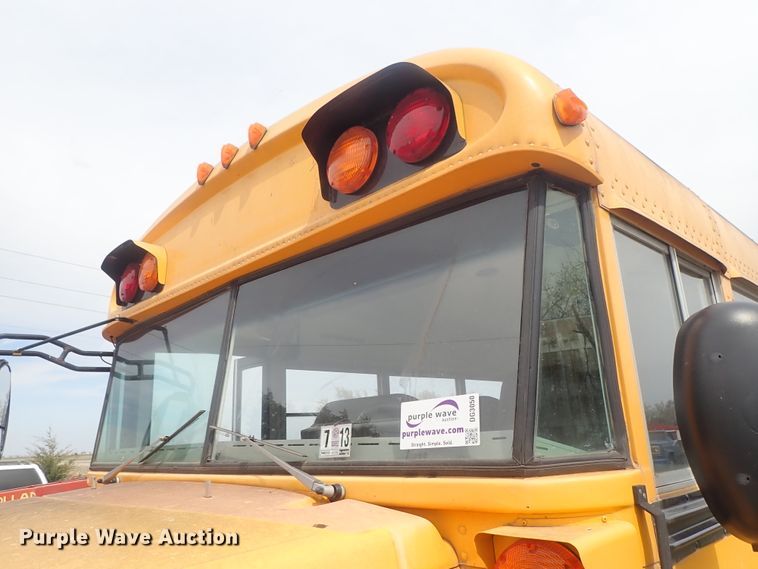 image for item DG3050 2003 Blue Bird B7 school bus