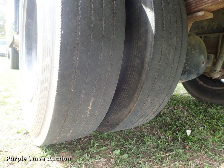 image for item DG3050 2003 Blue Bird B7 school bus