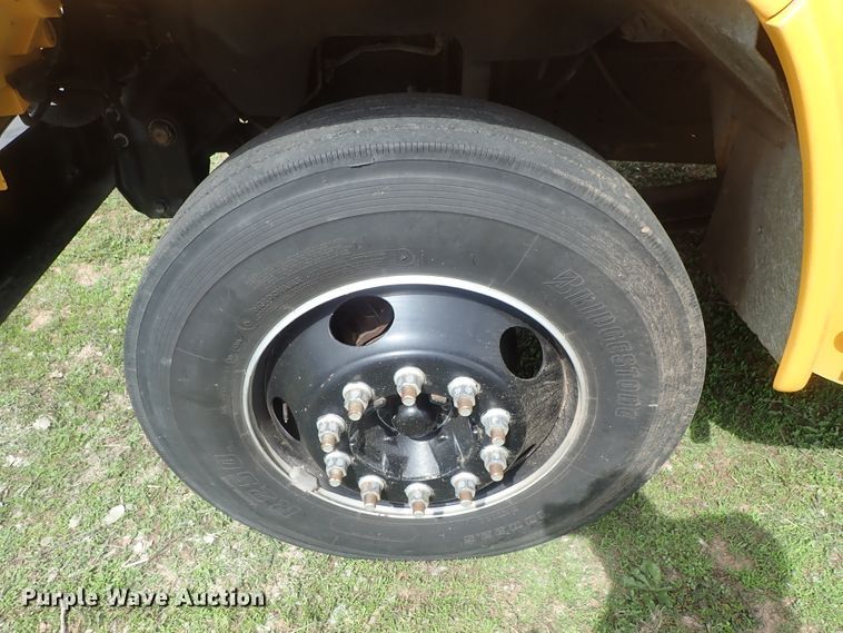 image for item DG3050 2003 Blue Bird B7 school bus