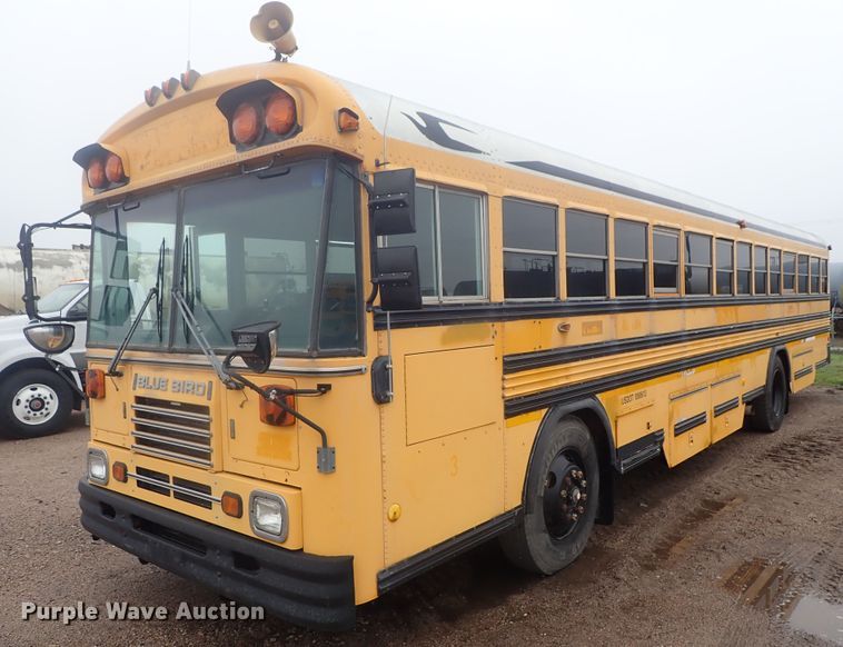 image for item DG3199 2000 Blue Bird TC2000 school bus