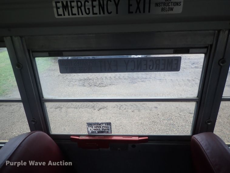 image for item DG3199 2000 Blue Bird TC2000 school bus