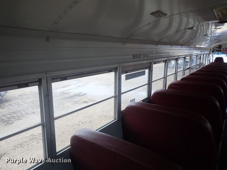 image for item DG3199 2000 Blue Bird TC2000 school bus