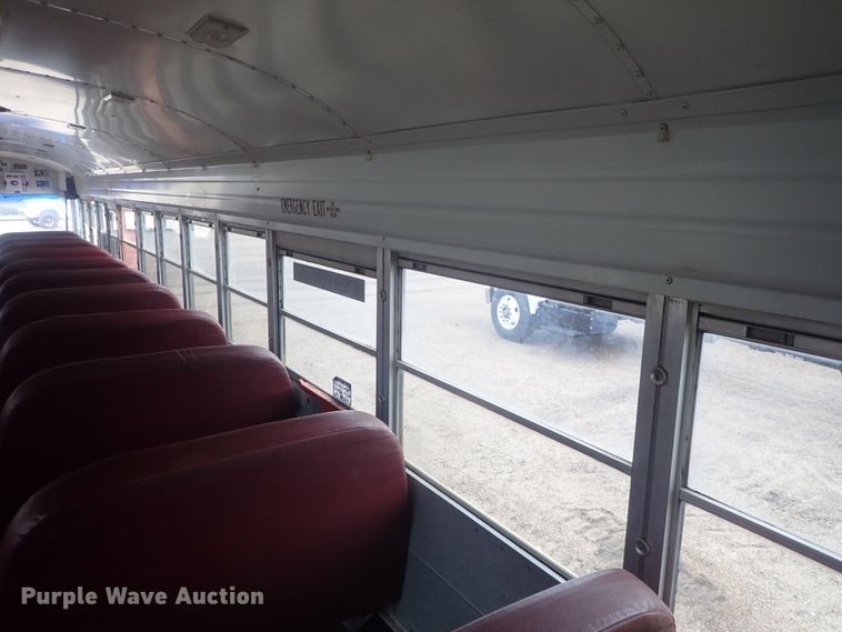 image for item DG3199 2000 Blue Bird TC2000 school bus