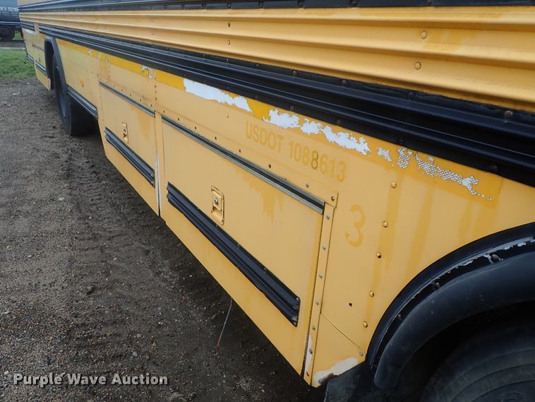 image for item DG3199 2000 Blue Bird TC2000 school bus