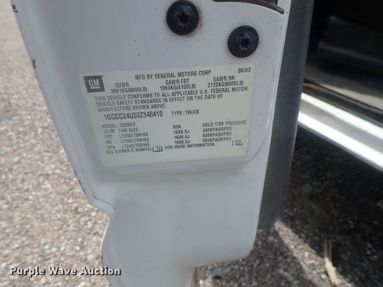 image for item DG3230 2003 Chevrolet Silverado 2500  pickup truck