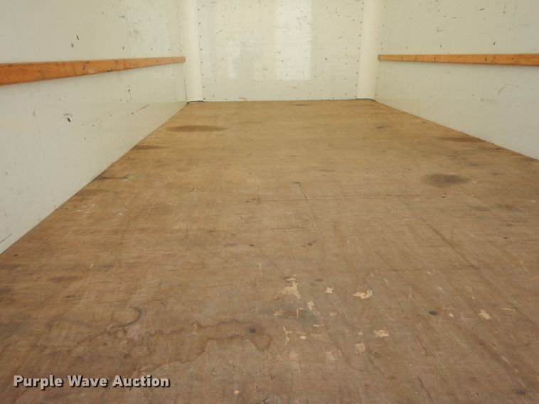 image for item DG5941 2016 GMC Savana box truck