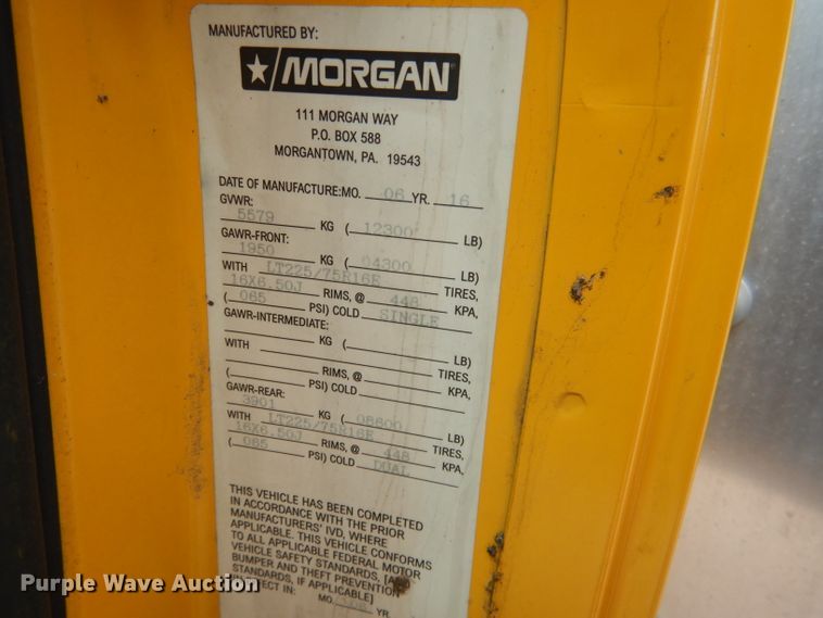 image for item DG5941 2016 GMC Savana box truck