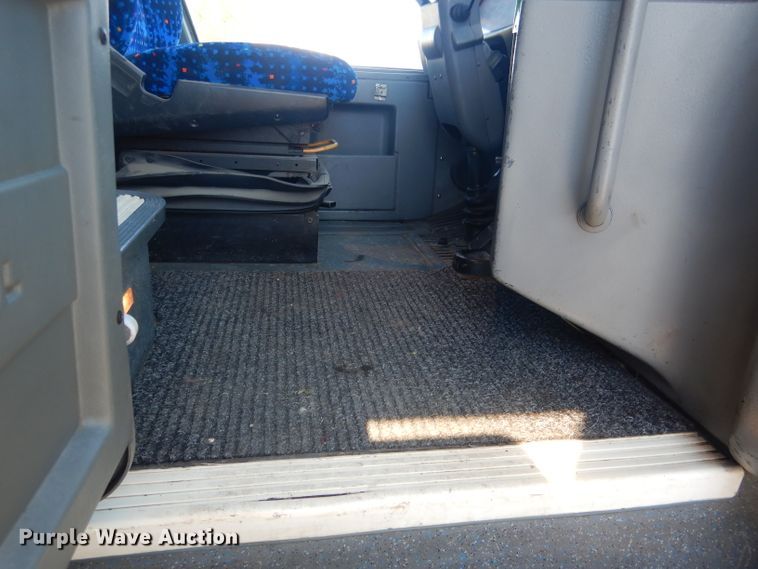 image for item DG5968 2001 Van Hool T2145 coach bus