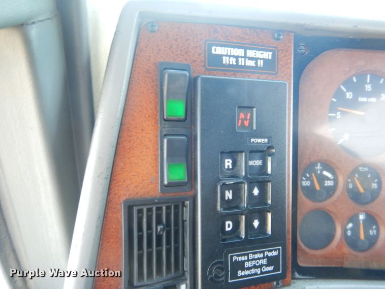 image for item DG5968 2001 Van Hool T2145 coach bus