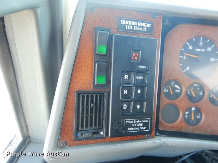 image for item DG5968 2001 Van Hool T2145 coach bus