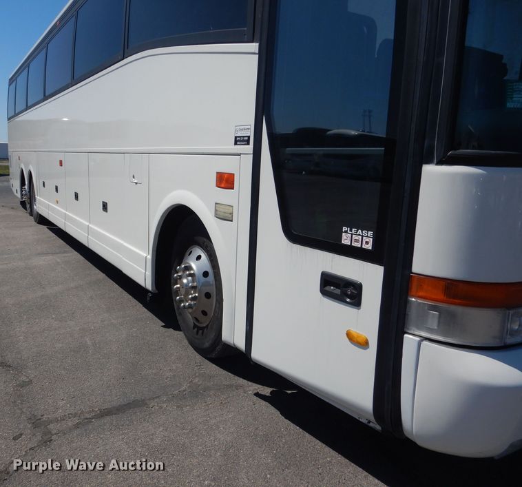 image for item DG5968 2001 Van Hool T2145 coach bus