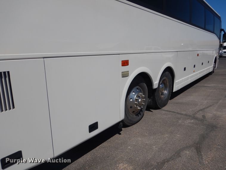 image for item DG5968 2001 Van Hool T2145 coach bus