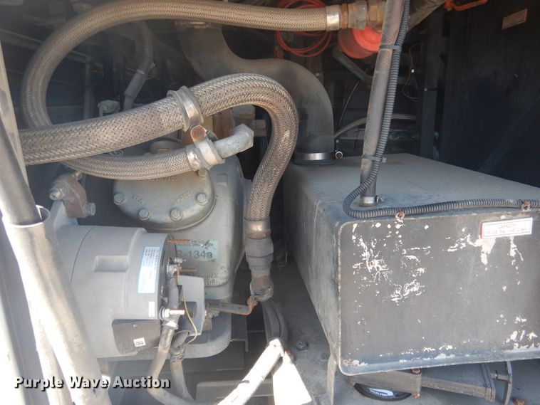 image for item DG5968 2001 Van Hool T2145 coach bus