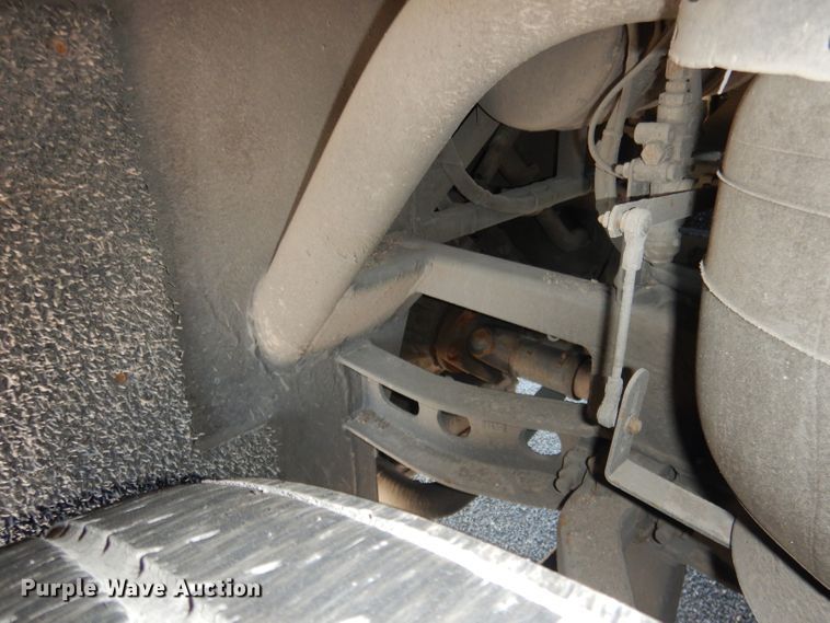 image for item DG5968 2001 Van Hool T2145 coach bus