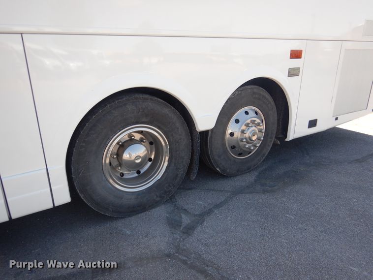 image for item DG5968 2001 Van Hool T2145 coach bus