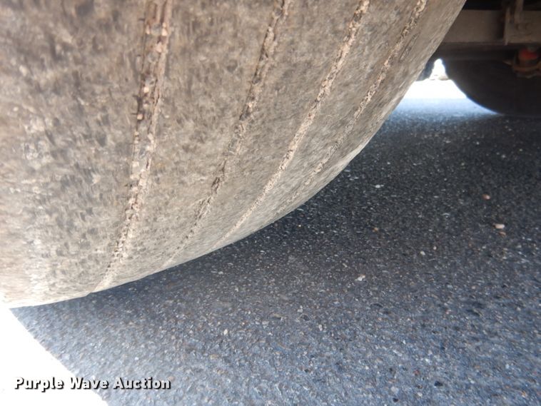 image for item DG5968 2001 Van Hool T2145 coach bus