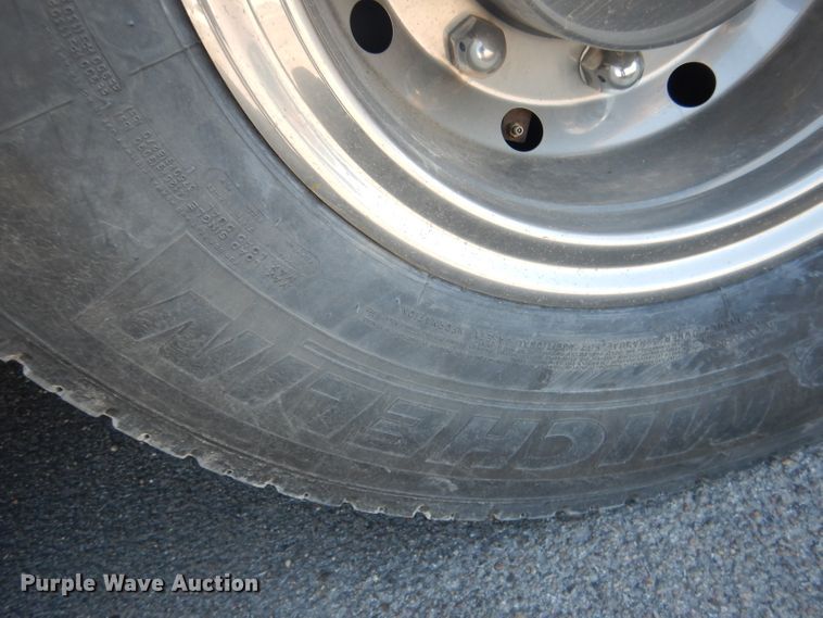 image for item DG5968 2001 Van Hool T2145 coach bus