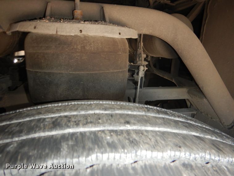 image for item DG5968 2001 Van Hool T2145 coach bus