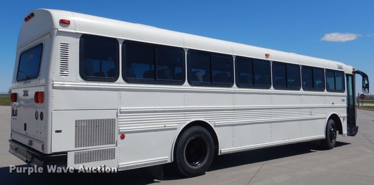 image for item DG5969 2002 Thomas Built Saf-T-Liner MVP ER school bus