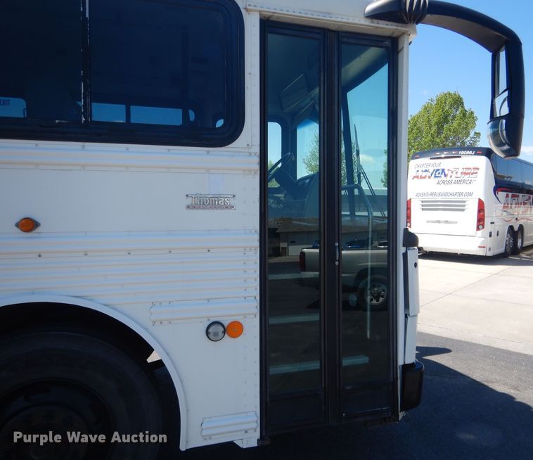 image for item DG5969 2002 Thomas Built Saf-T-Liner MVP ER school bus