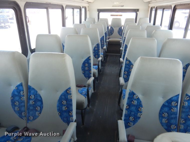 image for item DG5969 2002 Thomas Built Saf-T-Liner MVP ER school bus