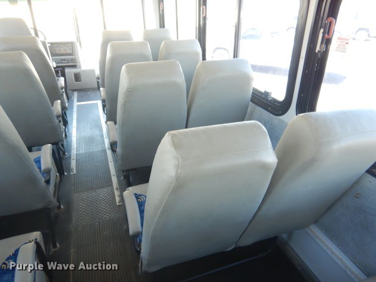 image for item DG5969 2002 Thomas Built Saf-T-Liner MVP ER school bus