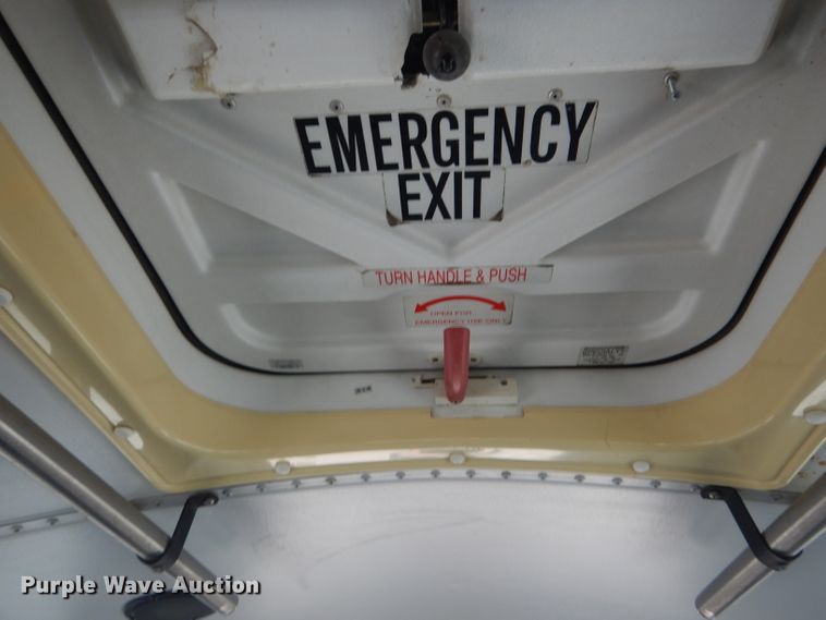 image for item DG5969 2002 Thomas Built Saf-T-Liner MVP ER school bus