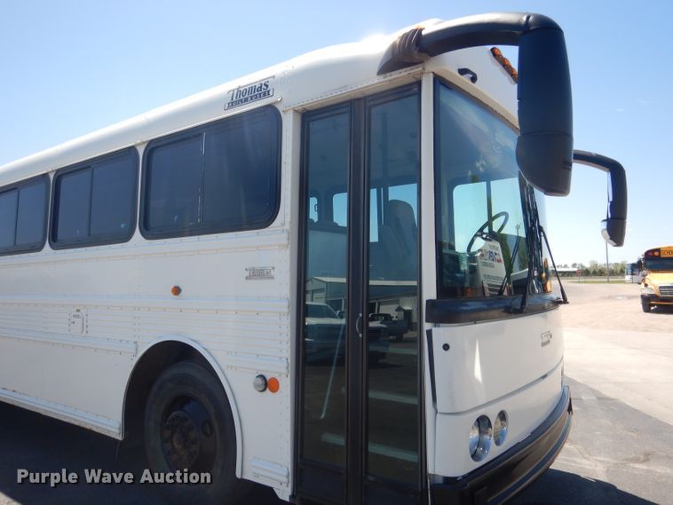 image for item DG5969 2002 Thomas Built Saf-T-Liner MVP ER school bus
