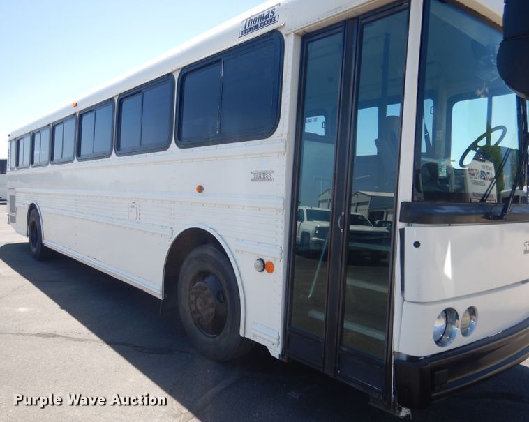 image for item DG5969 2002 Thomas Built Saf-T-Liner MVP ER school bus