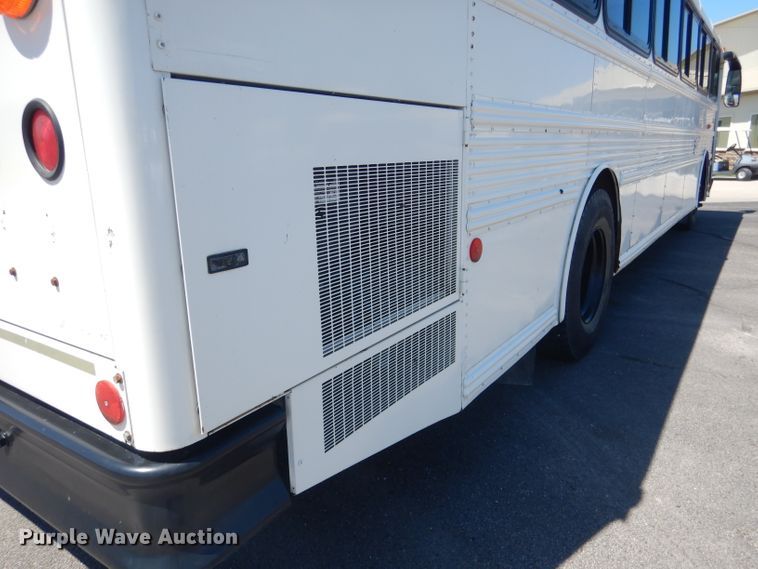 image for item DG5969 2002 Thomas Built Saf-T-Liner MVP ER school bus