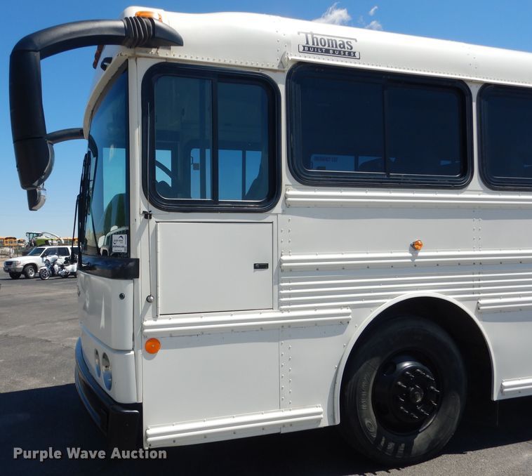 image for item DG5969 2002 Thomas Built Saf-T-Liner MVP ER school bus