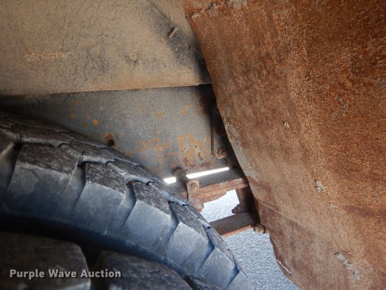 image for item DG5969 2002 Thomas Built Saf-T-Liner MVP ER school bus