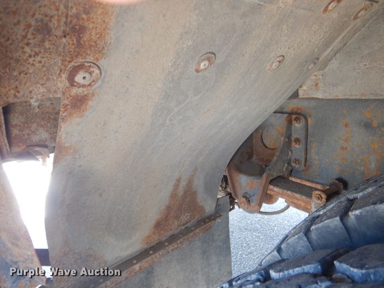 image for item DG5969 2002 Thomas Built Saf-T-Liner MVP ER school bus