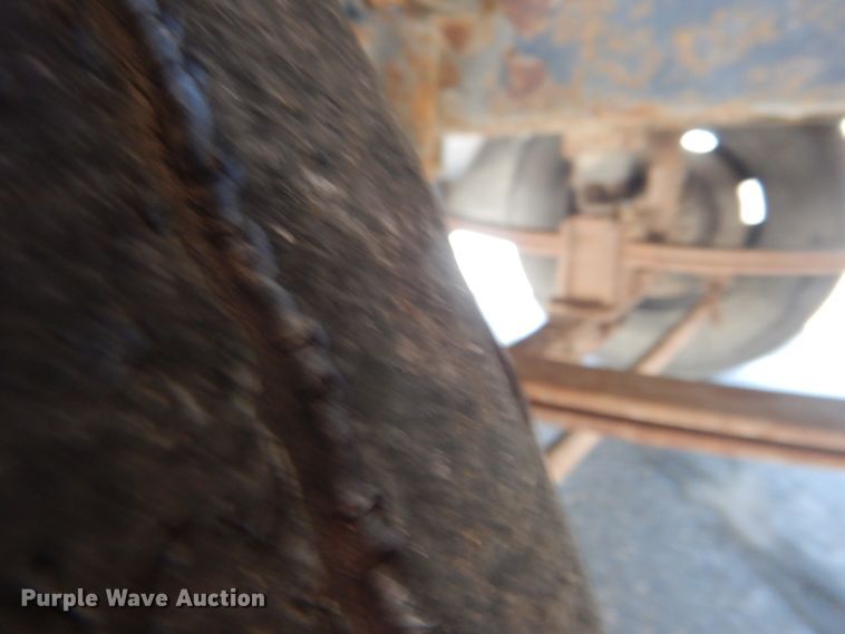 image for item DG5969 2002 Thomas Built Saf-T-Liner MVP ER school bus